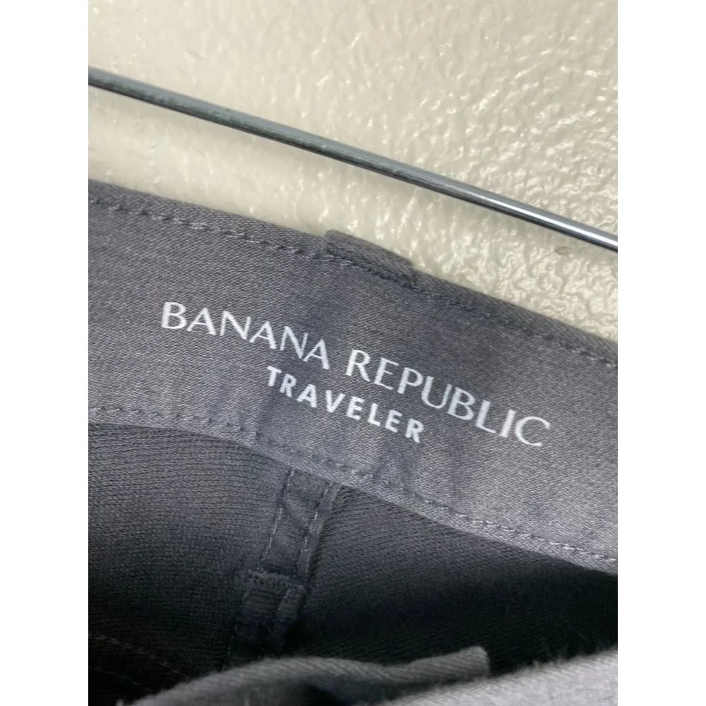 Banana Republic Mens Pants size 32 Gray Athletic Tapered Fit Business Casual‎